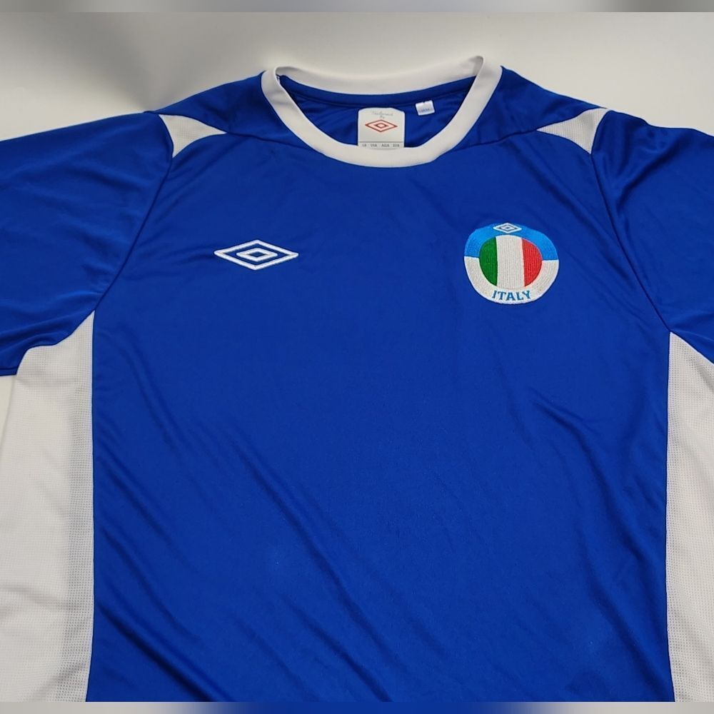 Umbro Italy Blue & White Soccer Shirt Sz - Picture 9 of 12